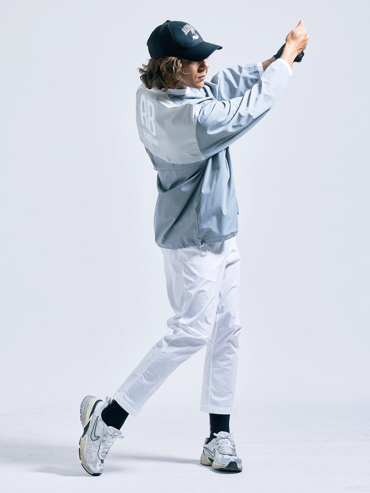 Stretch nylon pullover/sneed jacket