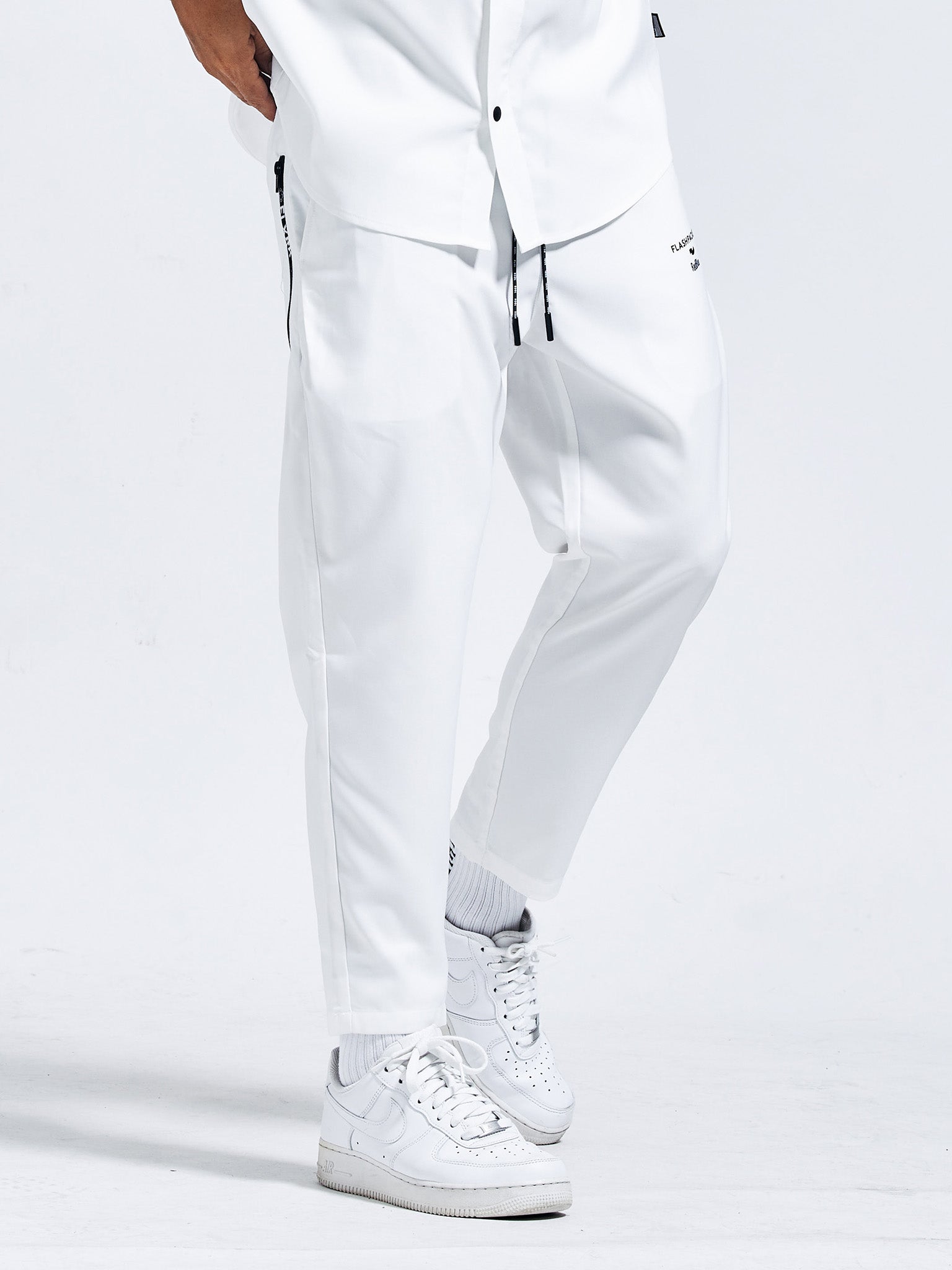 Reflax®RadBlue ×FlashPackerストレッチイージーパンツ