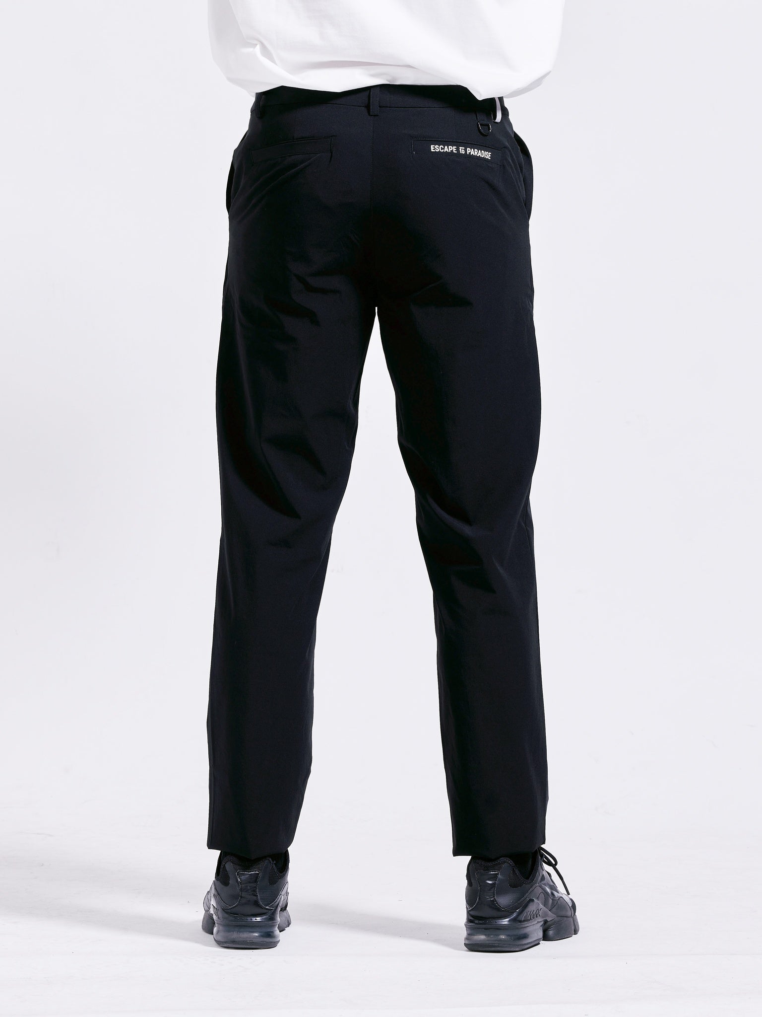 Stretch nylon tapered golf slacks