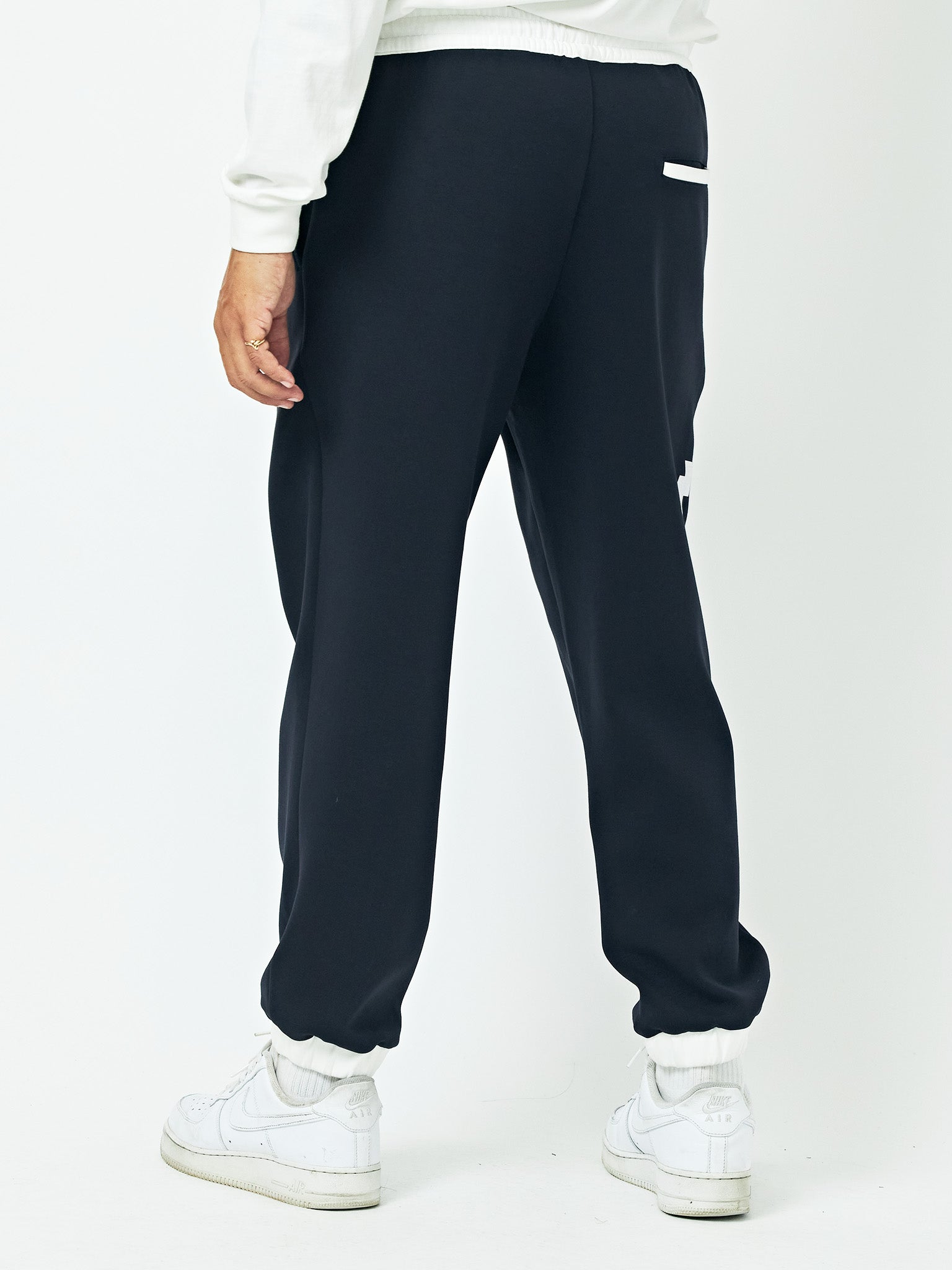 Air Tension® Two-Color Wide Jogger Pants