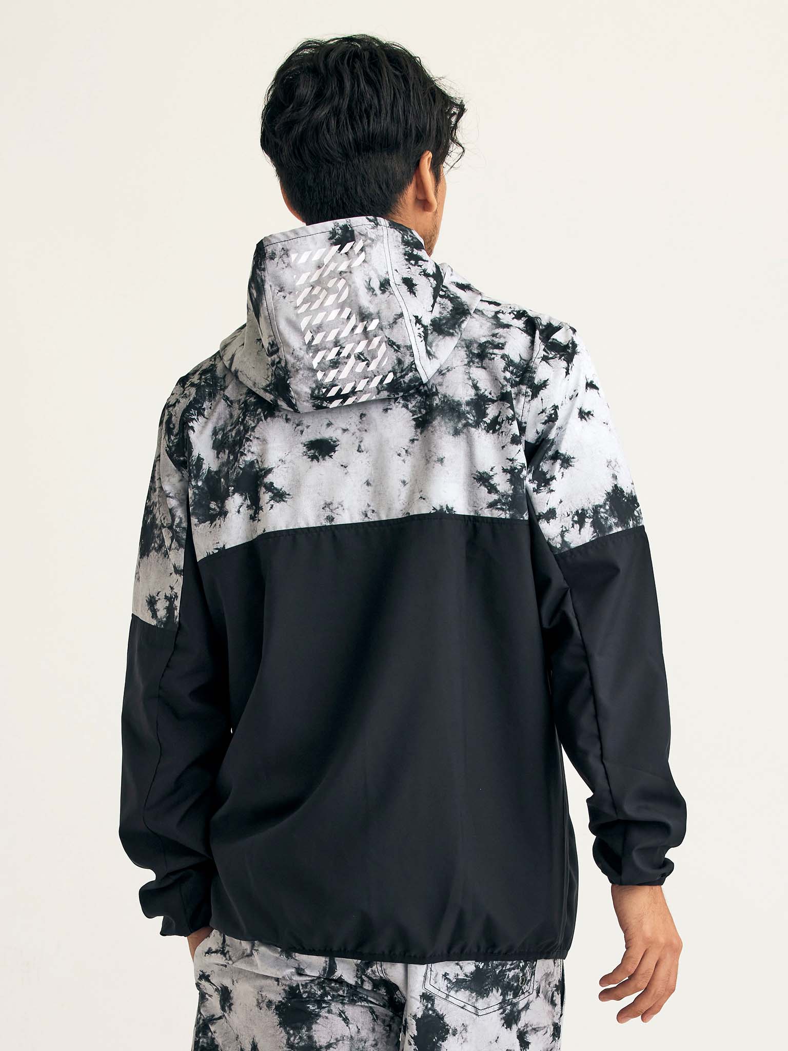 マウンテンパーカー【TIEDYE】