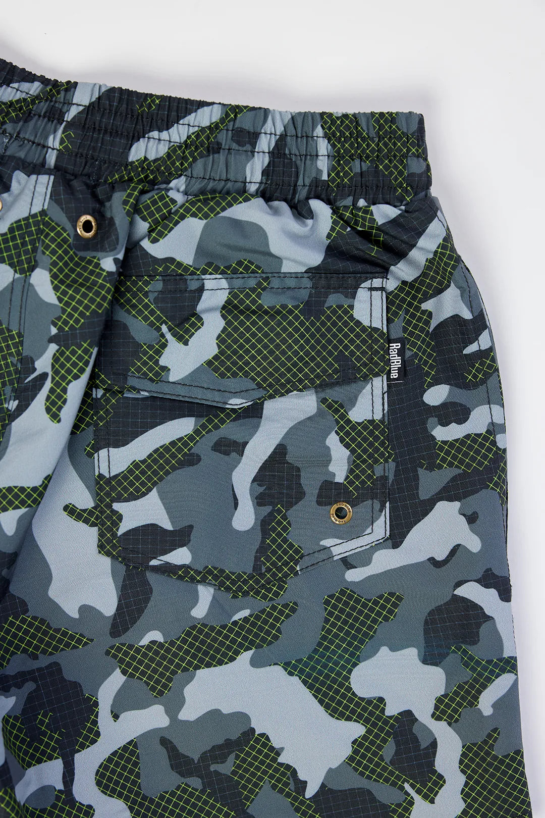 ボードショーツ【MESHCAMO】