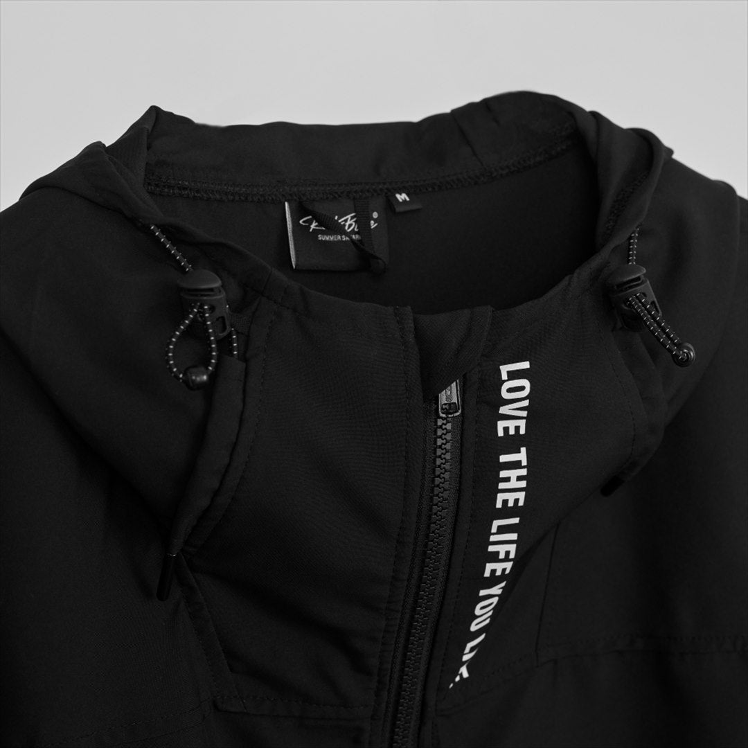 マウンテンパーカー【LOVE THE LIFE 】