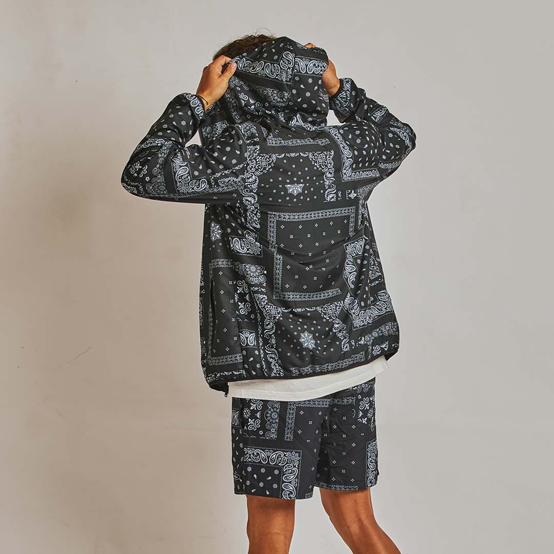 マウンテンパーカー【BANDANA】