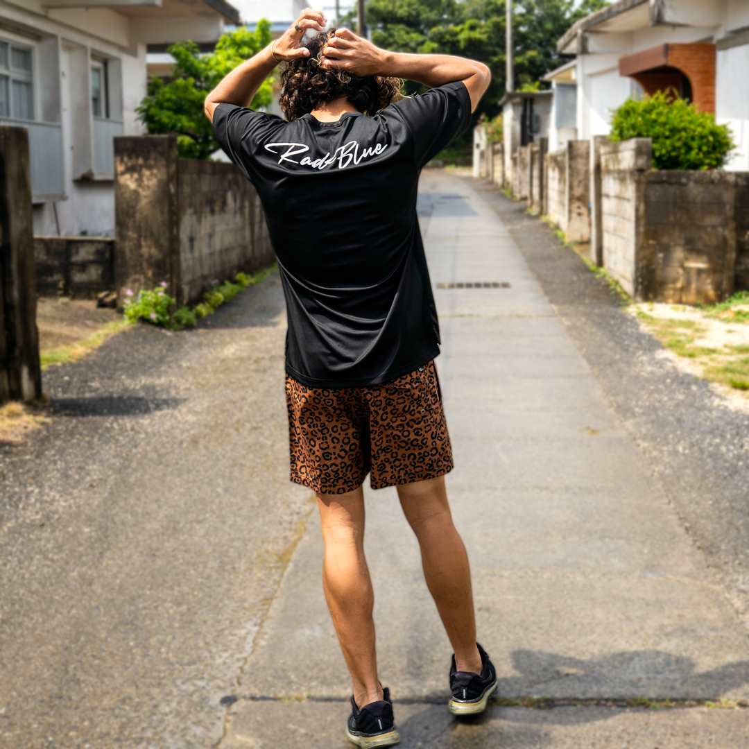 ラッシュガード02TEE – RadBlue