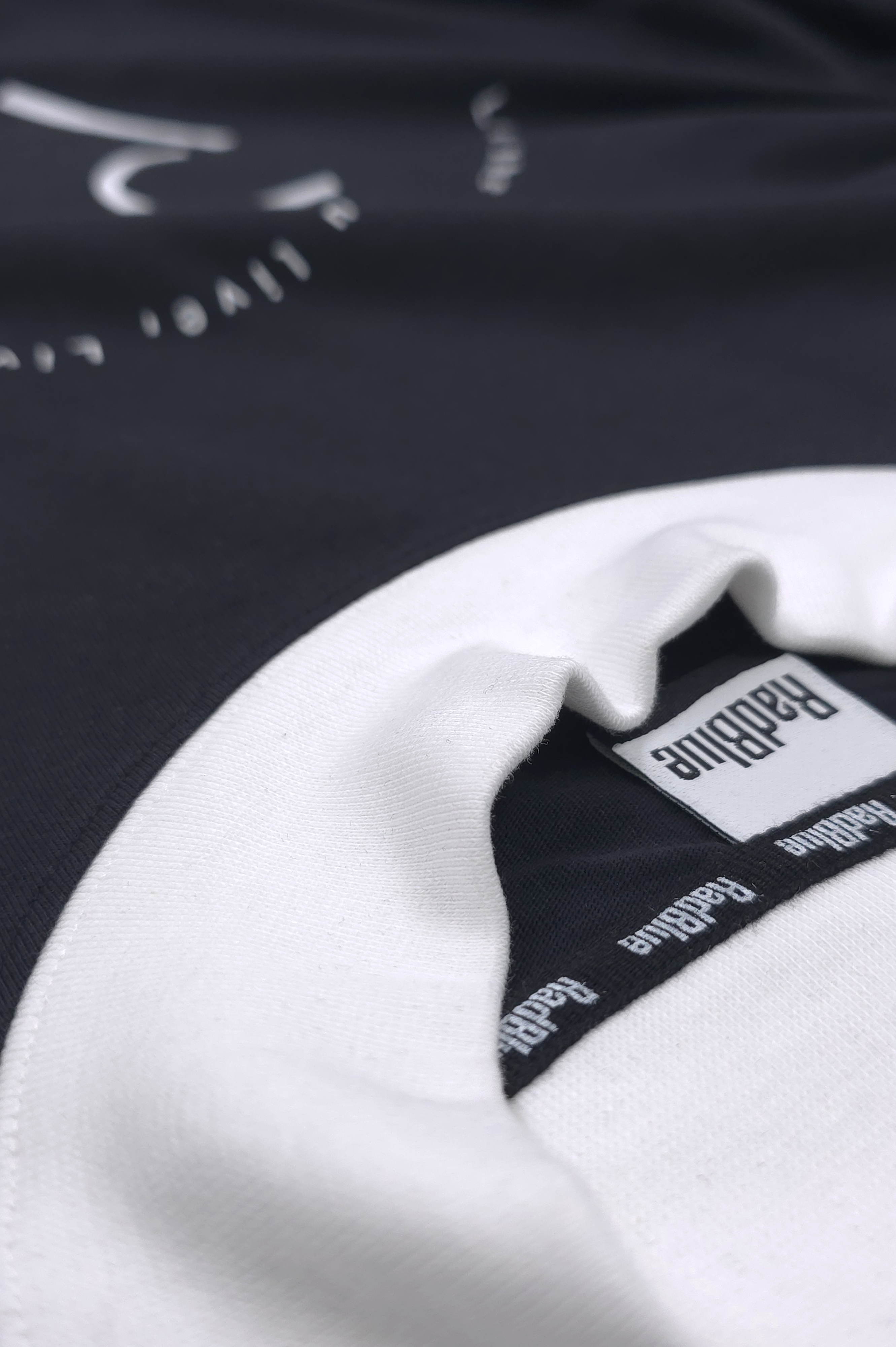 DrySilkyCotton バイカラーモックネックロングスリーブ